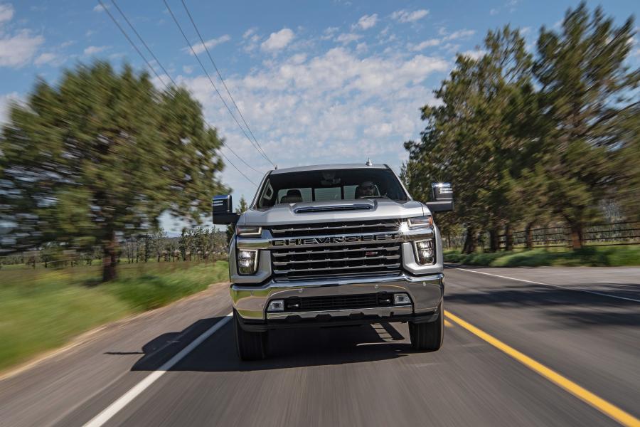  Chevrolet Silverado 2500 HD LTZ Z71 Crew Cab 2019 года  (фото 10 из 17)